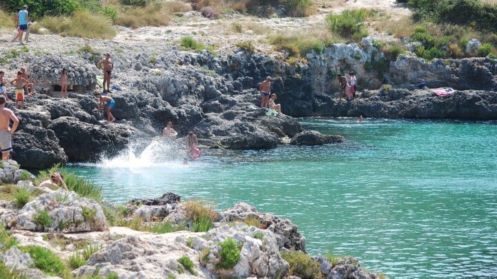 Porto Badisco, un tuffo nel mare della leggenda