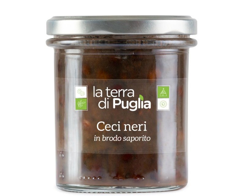 Ceci neri in brodo