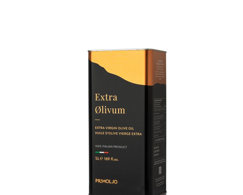 Olio extra vergine di oliva in lattina